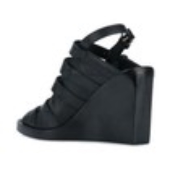 ANN DEMEULEMEESTER Black leather buckled wedge sandals Size 36.5 (7.5 US) - Picture 2 of 4